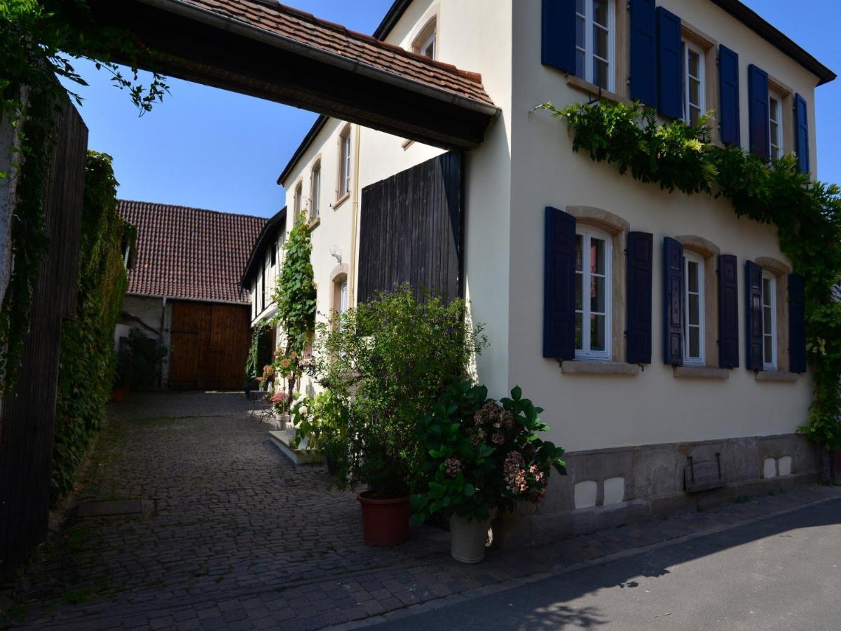 Gaestehaus & Weingut Gehrig Weisenheim am Sand Extérieur photo