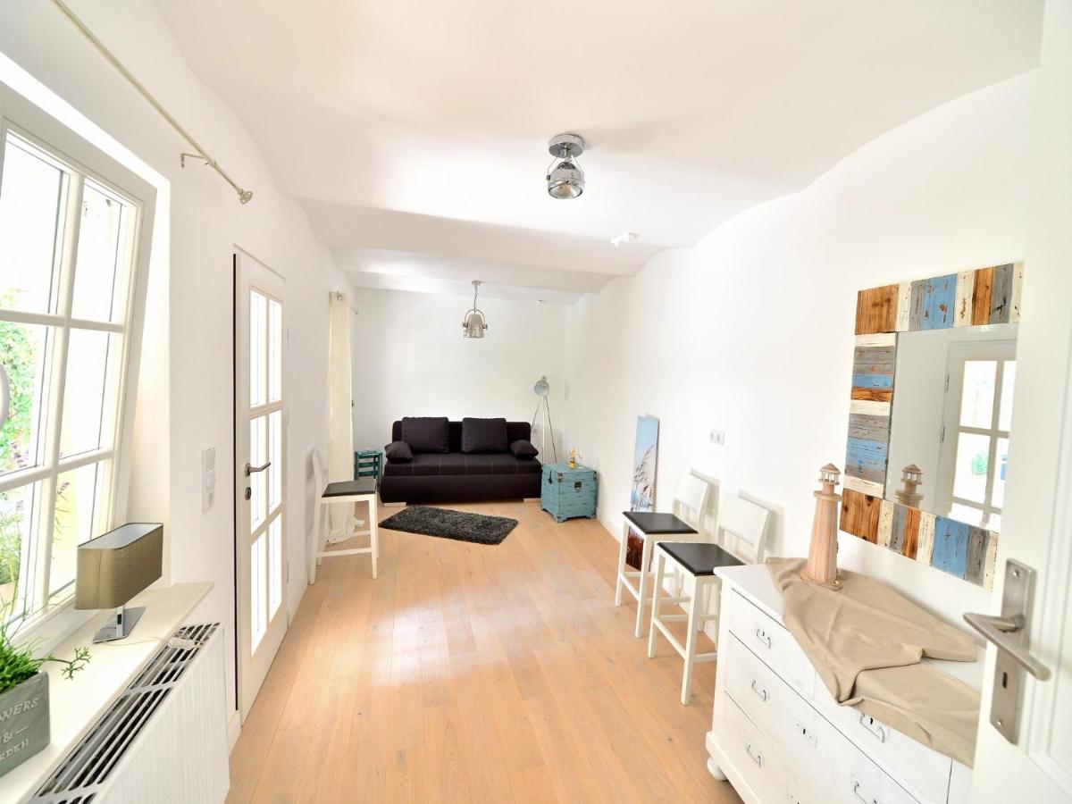 Gaestehaus & Weingut Gehrig Weisenheim am Sand Chambre photo