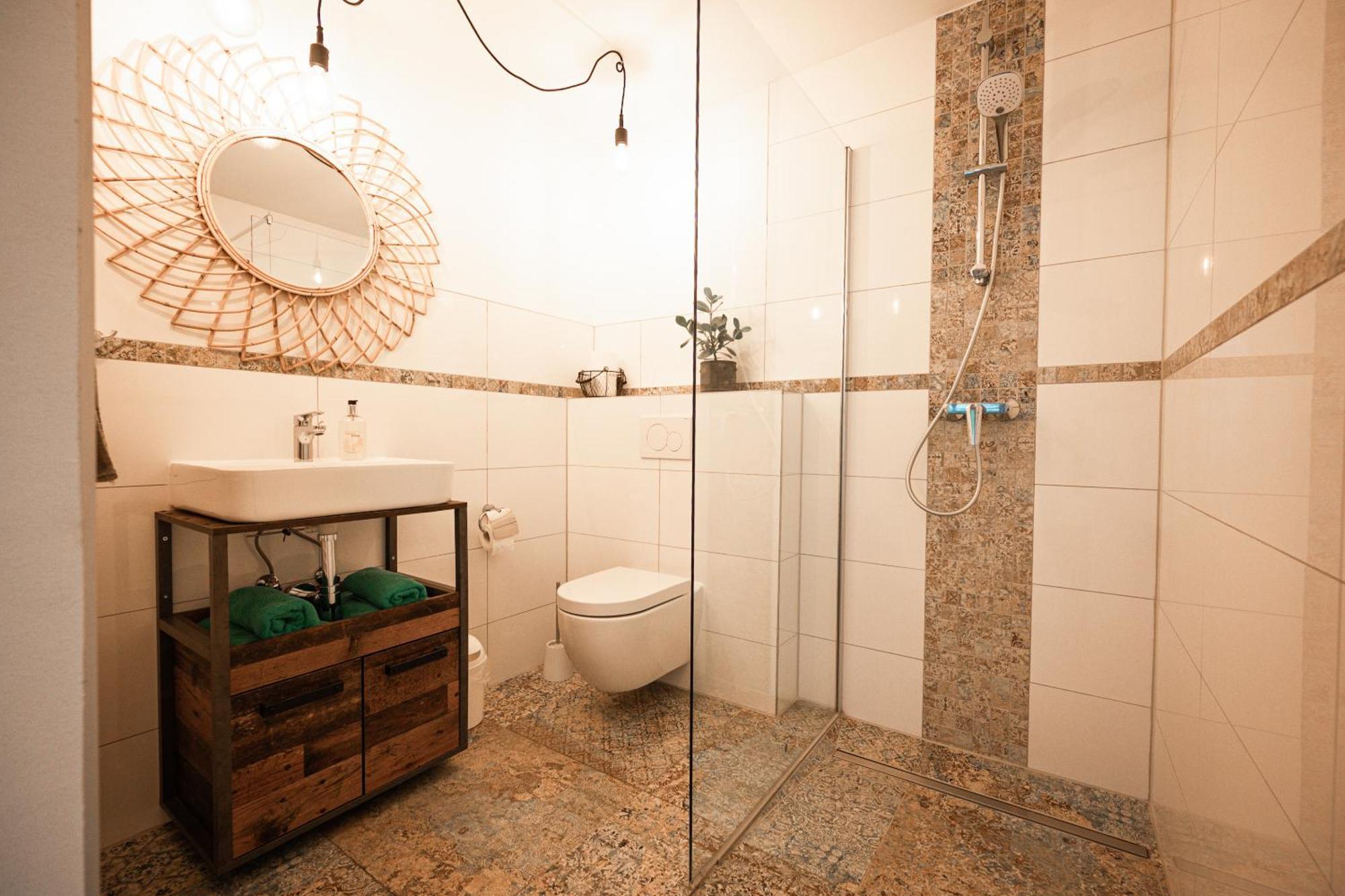 Gaestehaus & Weingut Gehrig Weisenheim am Sand Chambre photo